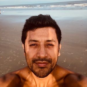 Meet your Posher, Henry